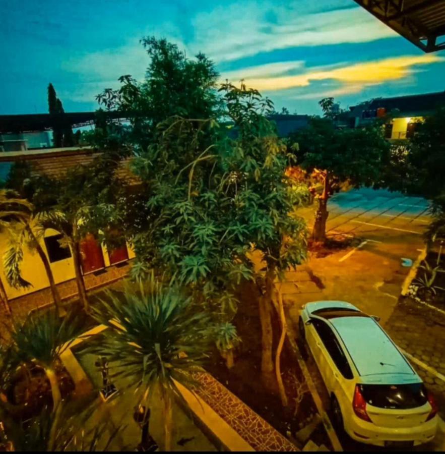 Villetta House Syariah Kudus Exterior foto